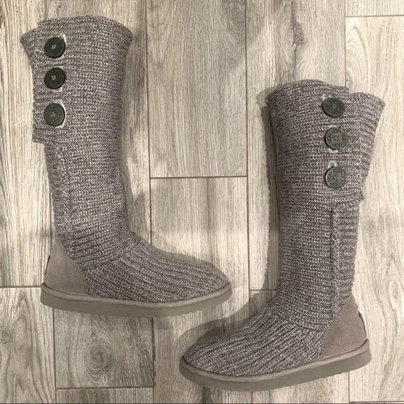 UGG Shoes - Authentic UGG Classic Cardy II Knit Boot - Size 8